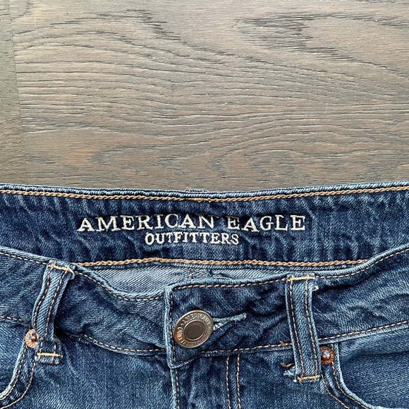 American Eagle Jean Shorts - Picture 3 of 4